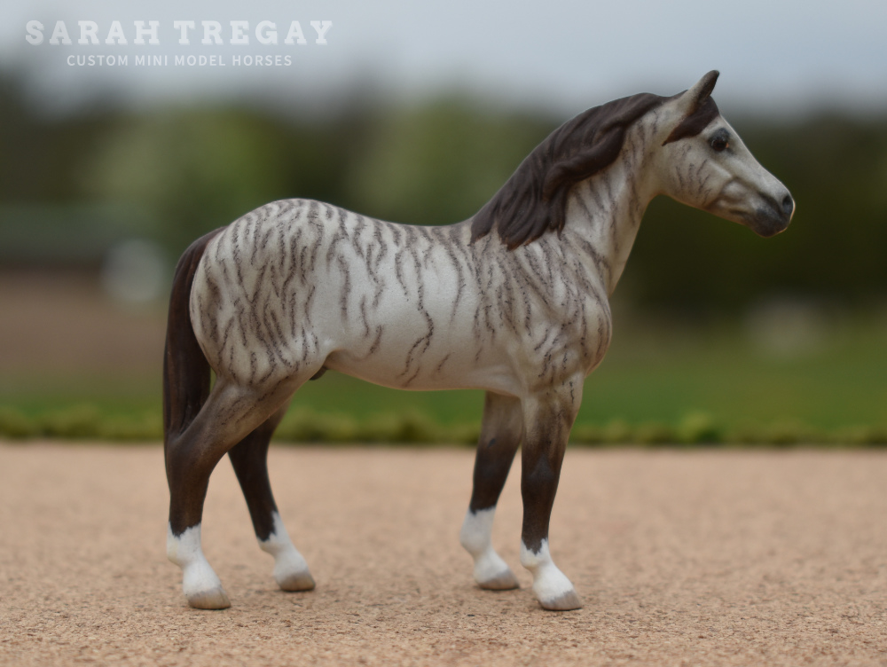 custom mini model horse Custom Breyer stablemate by Sarah Tregay (Breyer Stablemate brindle qh)