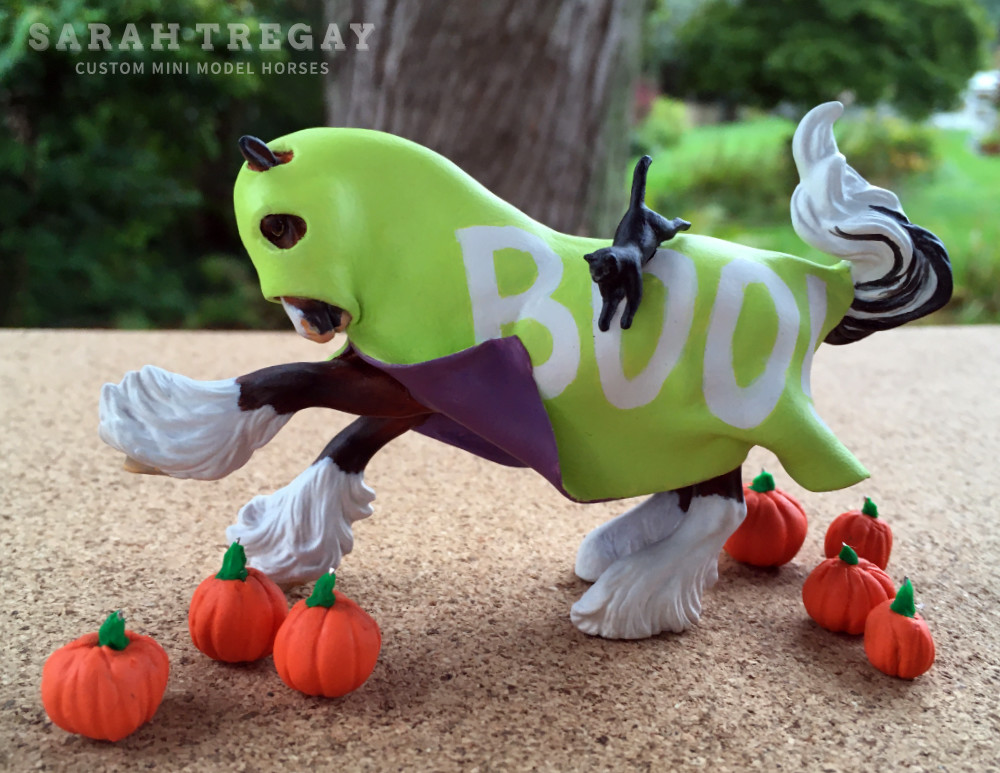 breyer stablemate custom mini model horse - Custom Halloween Decorator - by Sarah Tregay