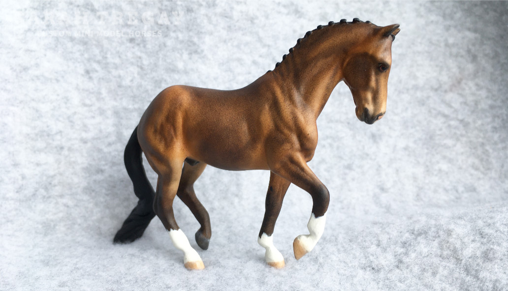 CM Breyer Stablemate, by Sarah Tregay, a Custom Mini/ Stablemate Model Horse 