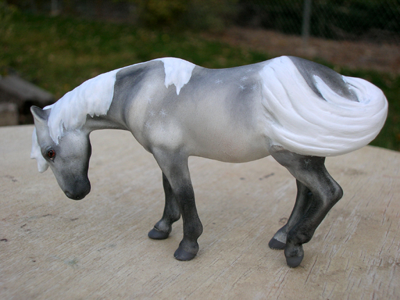 custom model horse by Sarah Tregay