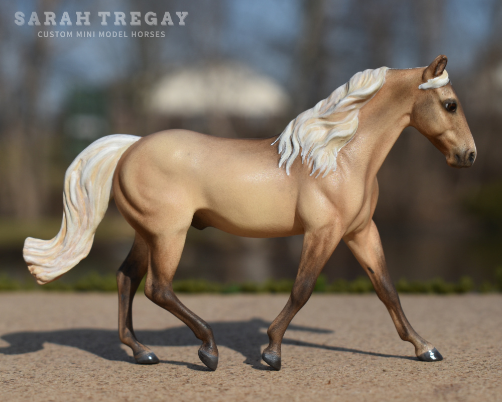 CM dunalino MFT gelding by Sarah Tregay, a Custom Mini/ Stablemate Model Horse