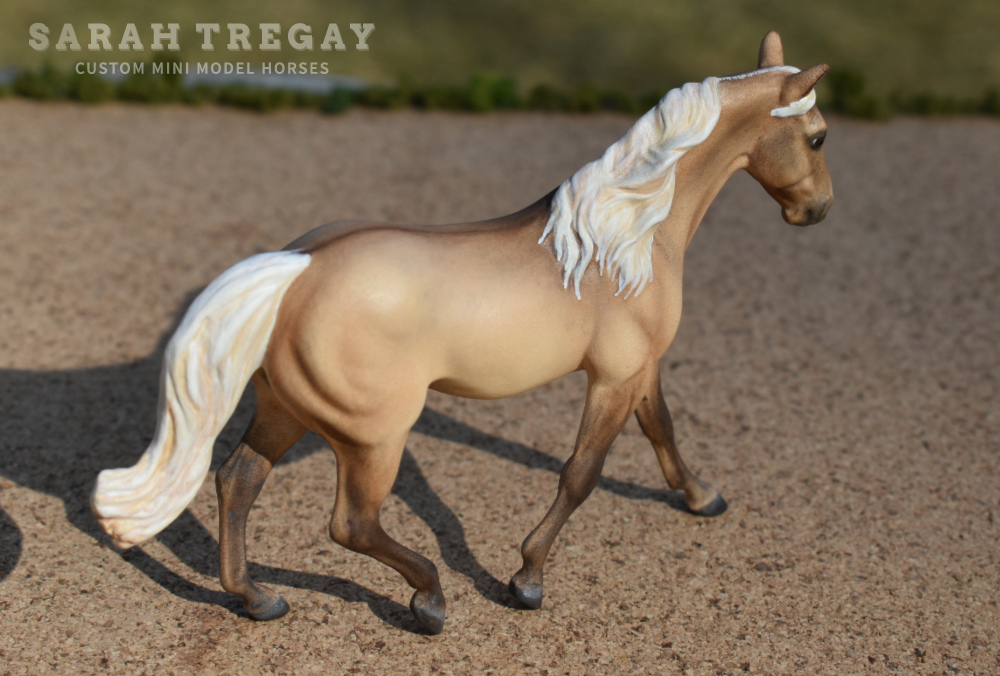 CM dunalino MFT gelding by Sarah Tregay, a Custom Mini/ Stablemate Model Horse