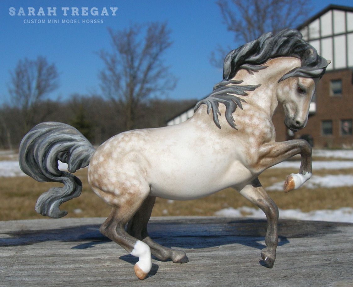 breyer stablemate Croi Dapple Gray custom mini model horse by Sarah Tregay