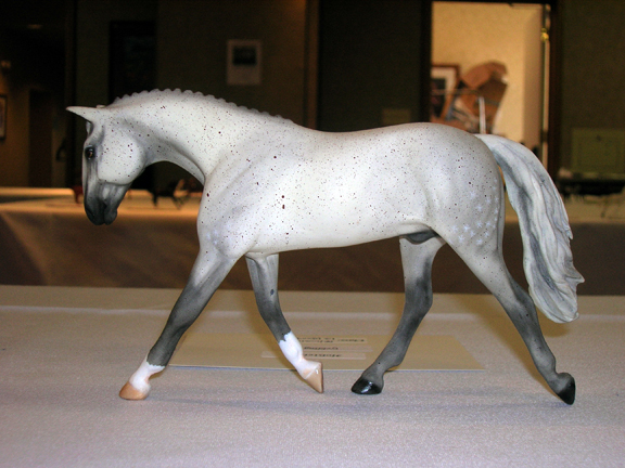 cm mini model horse by Sarah Tregay