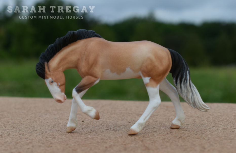 by Sarah Tregay, a Custom Mini/ Stablemate Model Horse