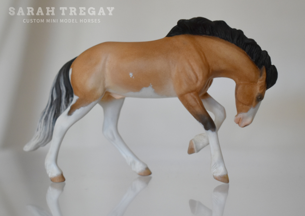 by Sarah Tregay, a Custom Mini/ Stablemate Model Horse