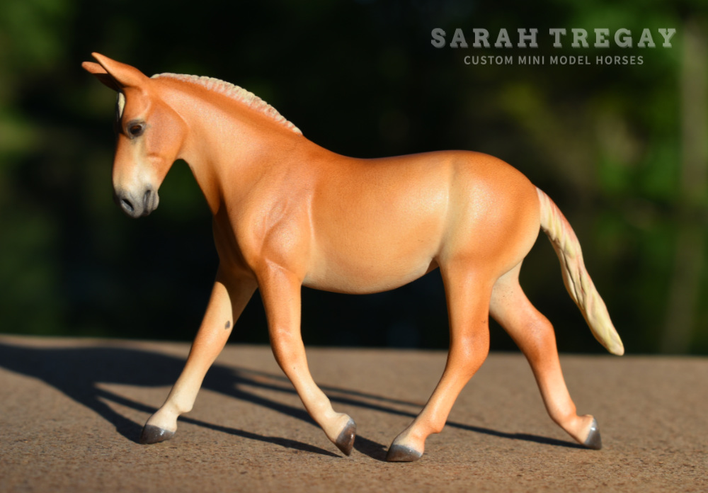 CM model horse mule Custom Breyer Stablemate (mini) by Sarah Tregay chestnut molly mule